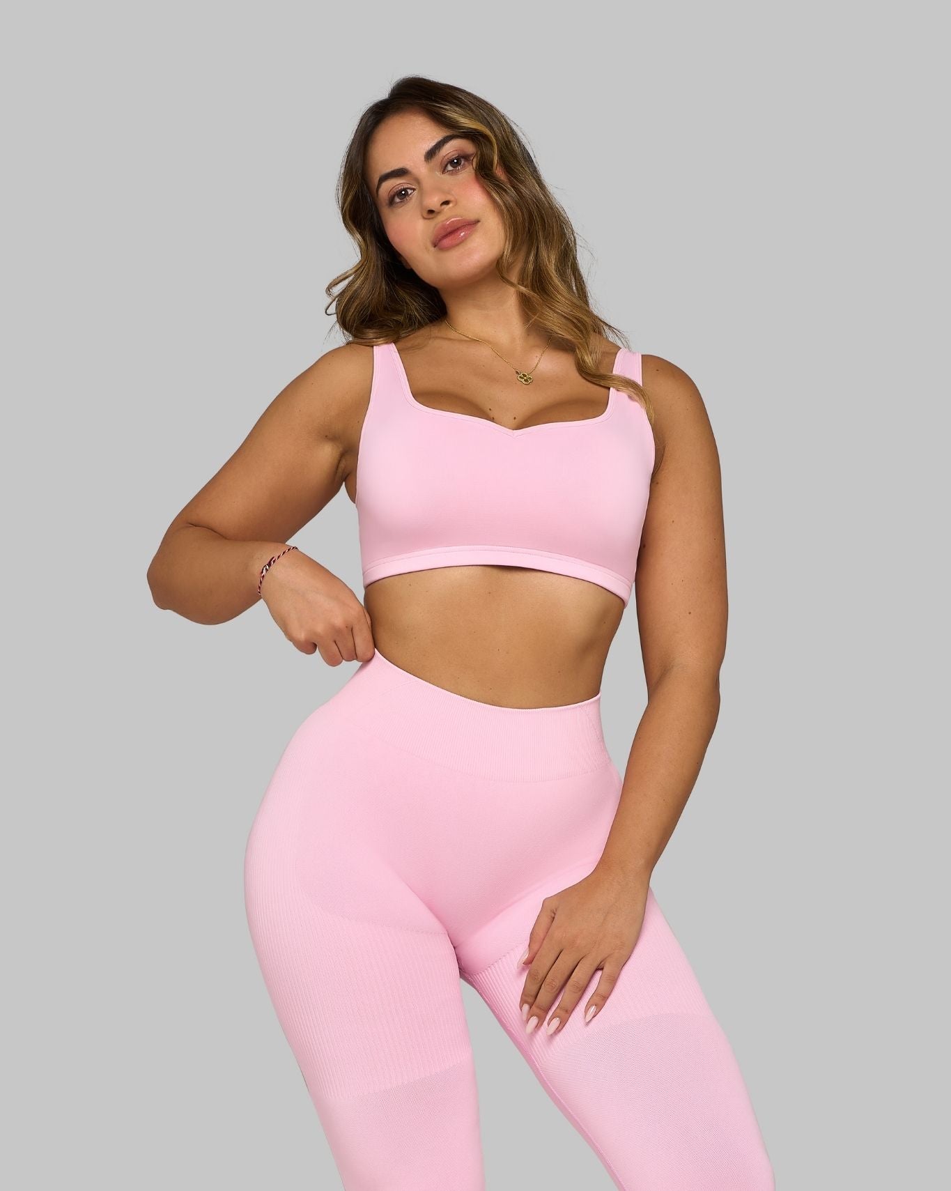 Elevate Medium Impact Bra | Candy Pink