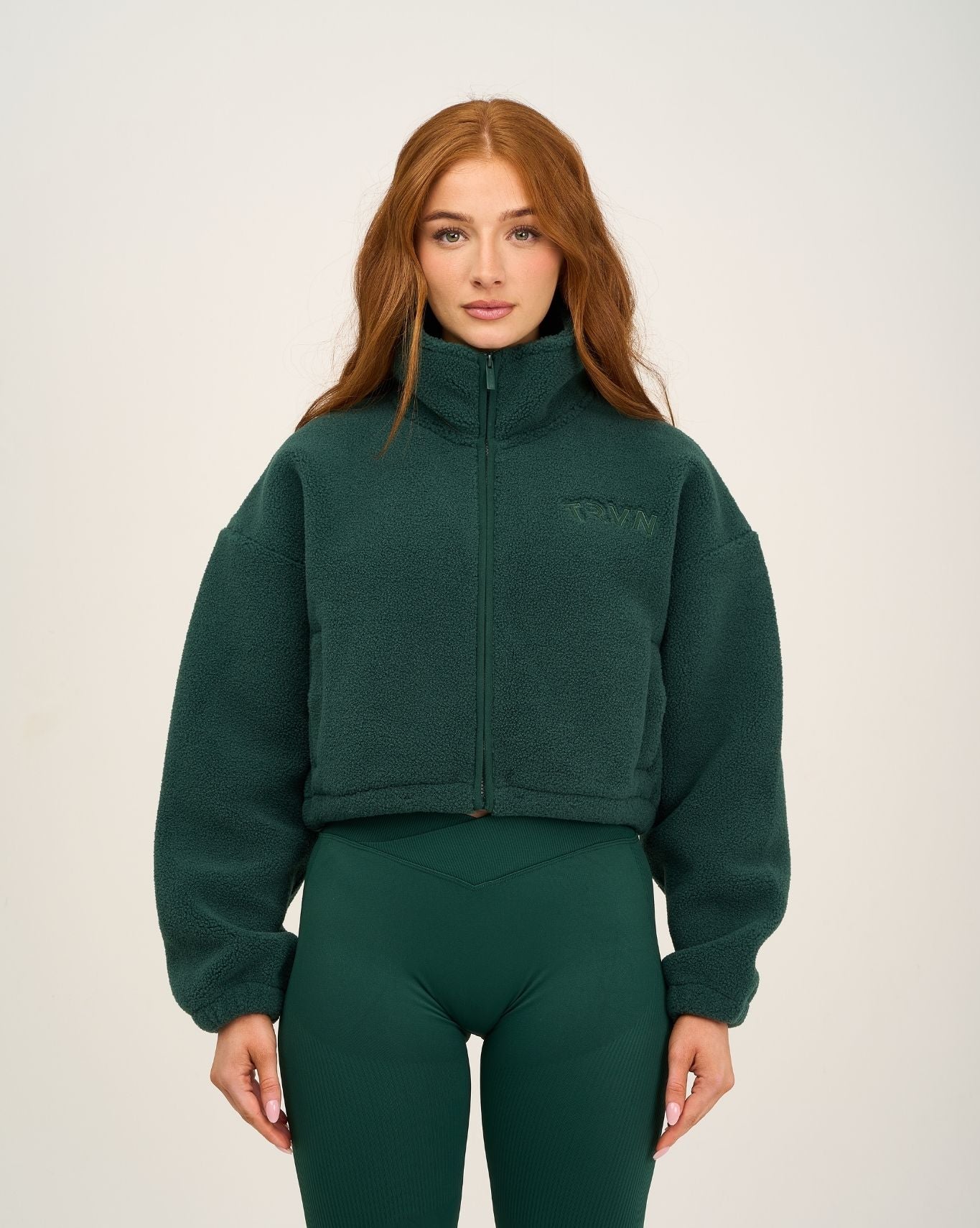 Summer is 167cm and wears a size S.