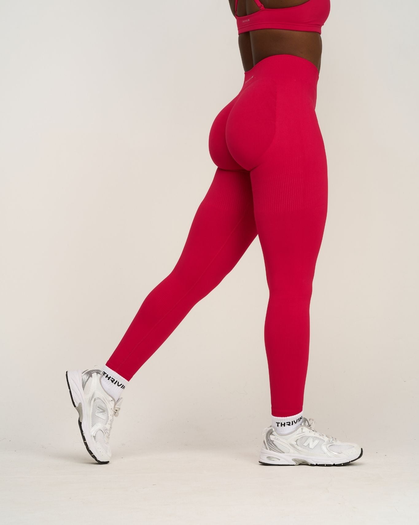 Elevate™ Ribbed Mid-Waisted Contour Leggings | Strawberry