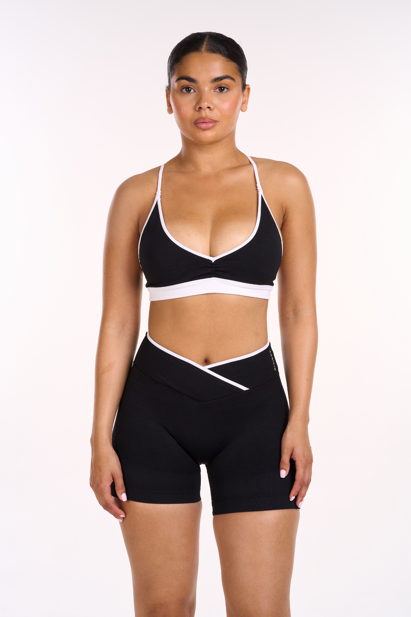 Multi-Way Rewind V-Edge Bra | Black Noir