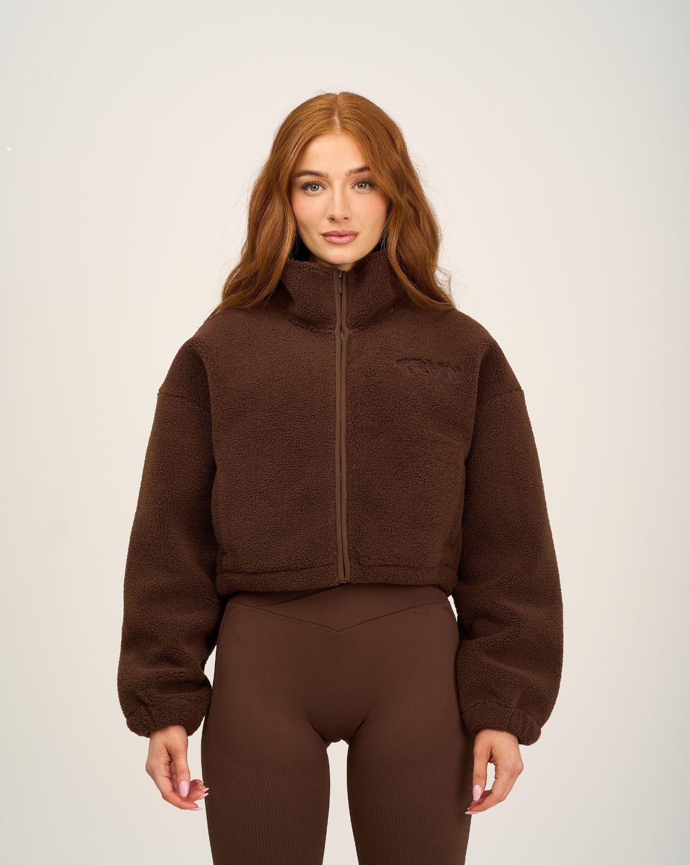 Summer is 167cm and wears a size S.