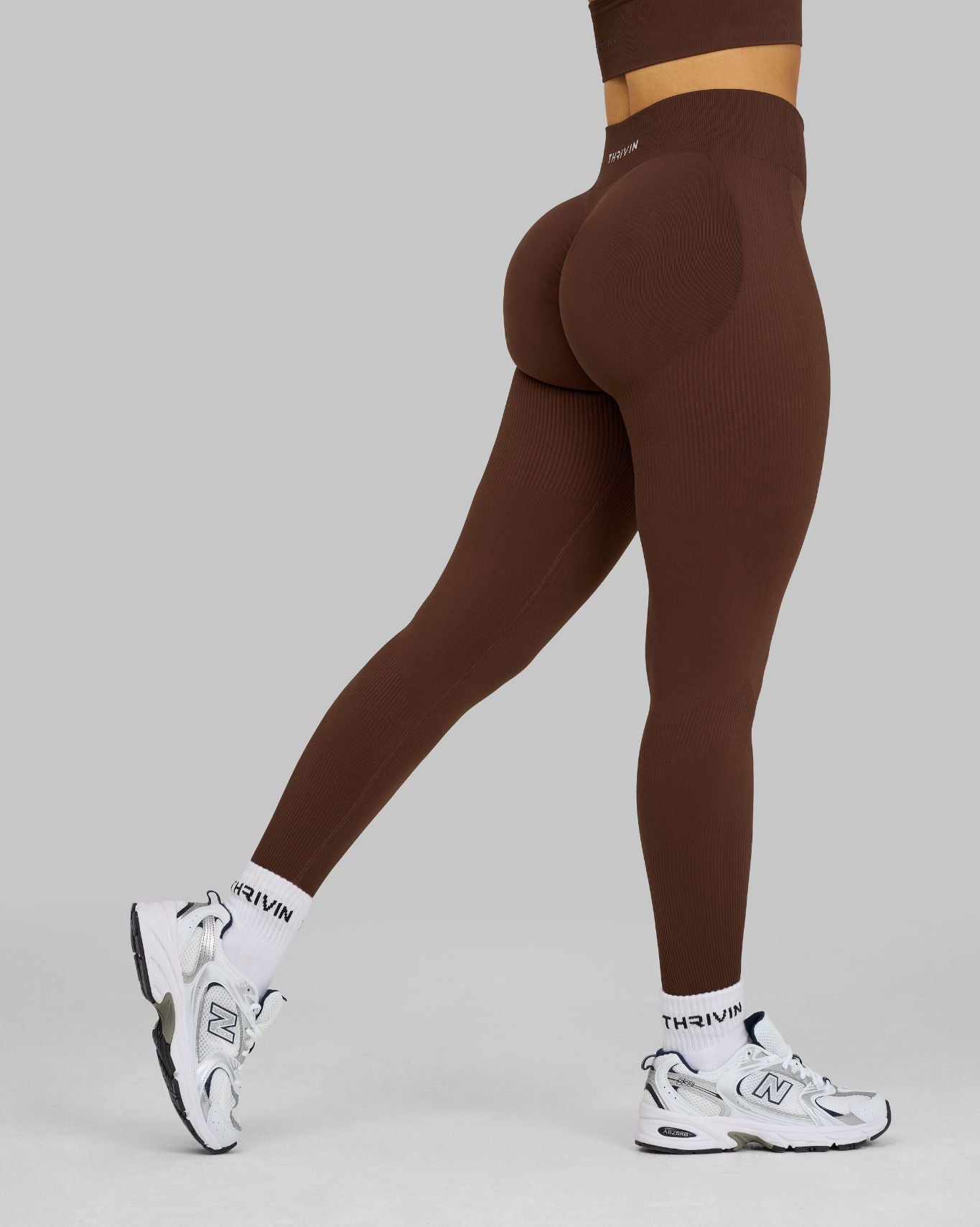 Elevate Ribbed Mid-Waisted Contour Leggings | Bourbon Brown