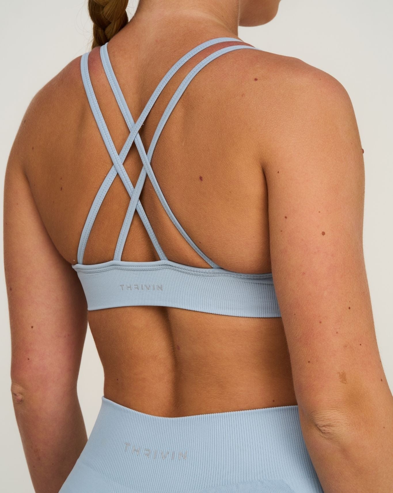Elevate™ V-Neck Sculpt Seamless Bra | Blue Haze