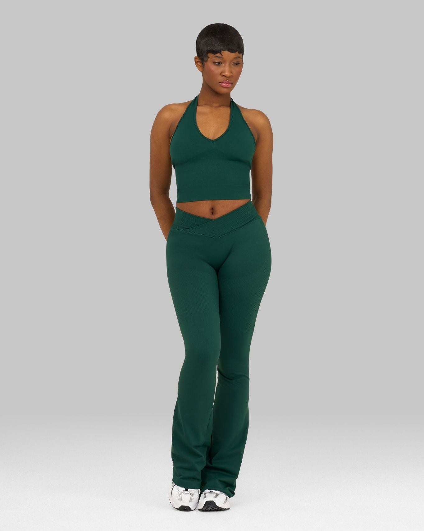Elevate™ V-Waist Flared Leggings | Pine Green