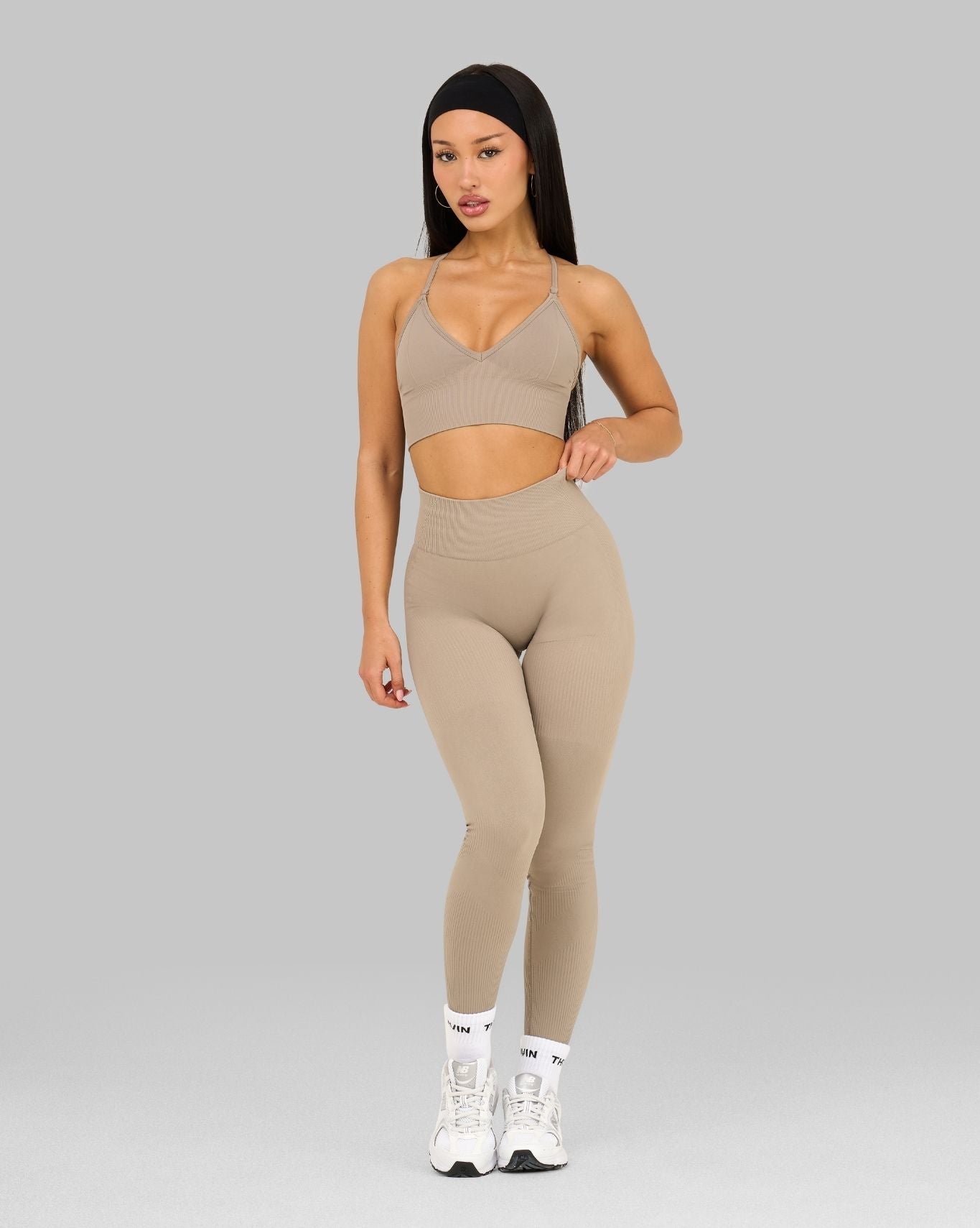 Elevate™ Ribbed High-Waisted Contour Leggings | Latte