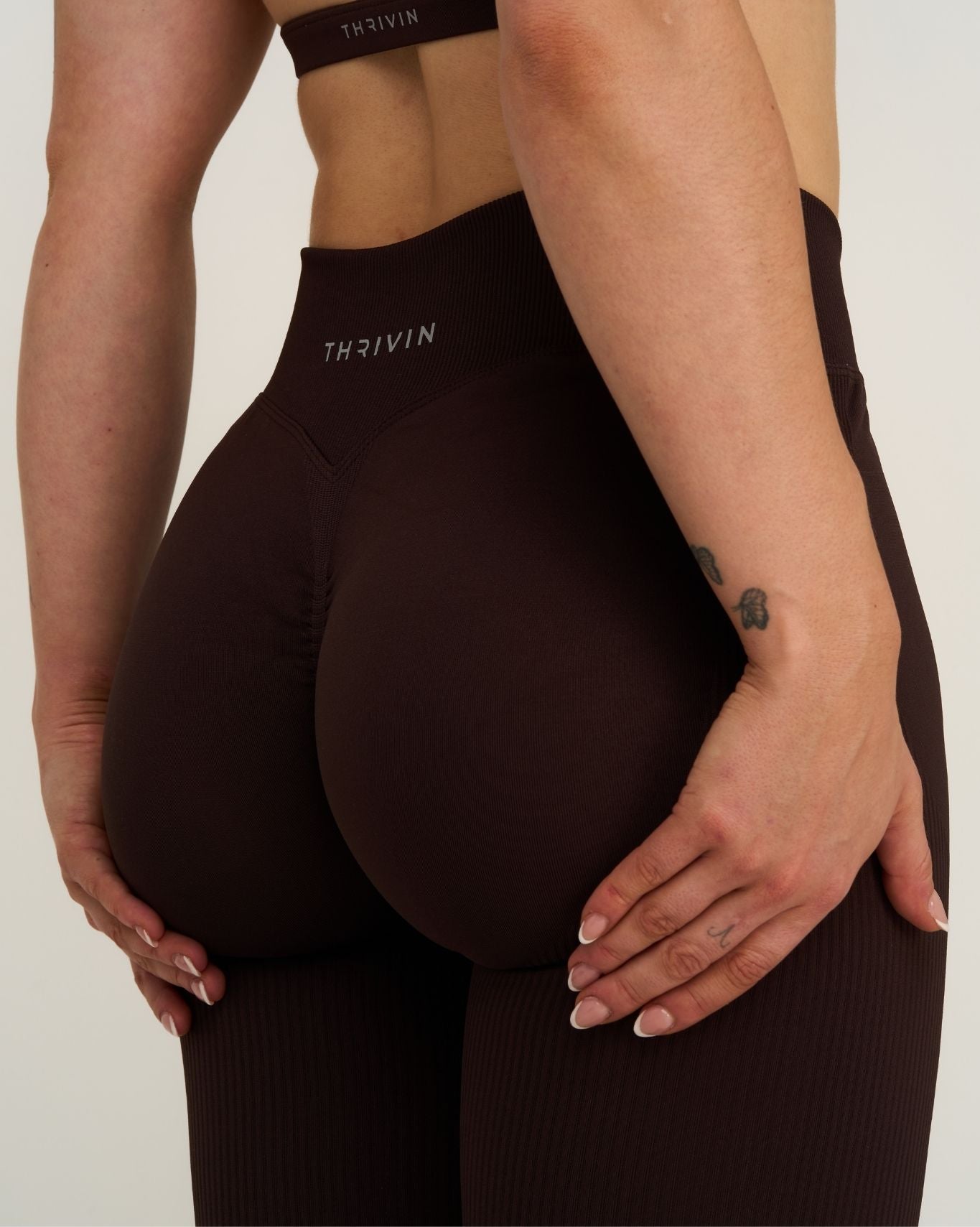 Elevate™ V-Waist Flared Leggings | Coffee