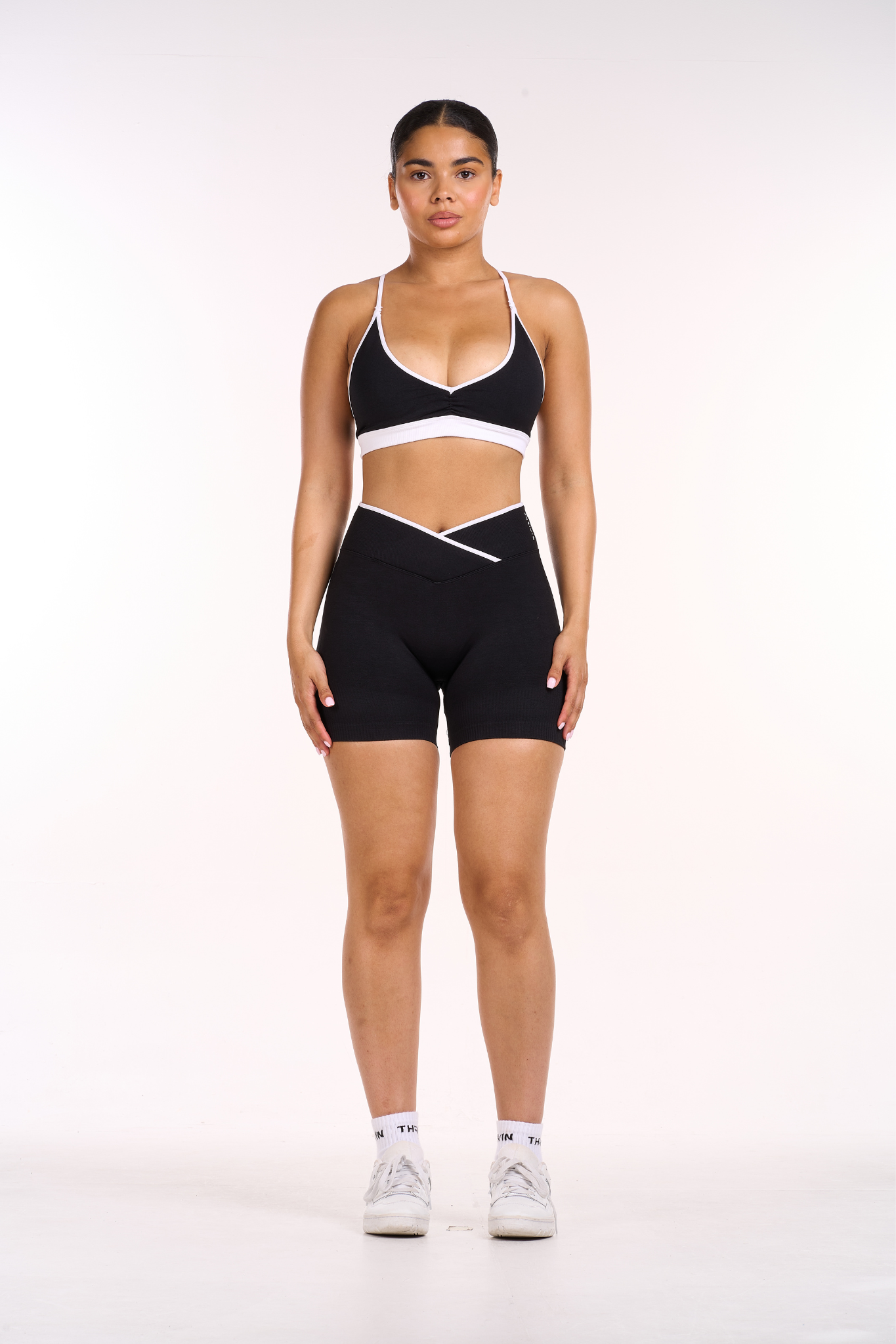 Rewind V-Edge Shorts | Black Noir