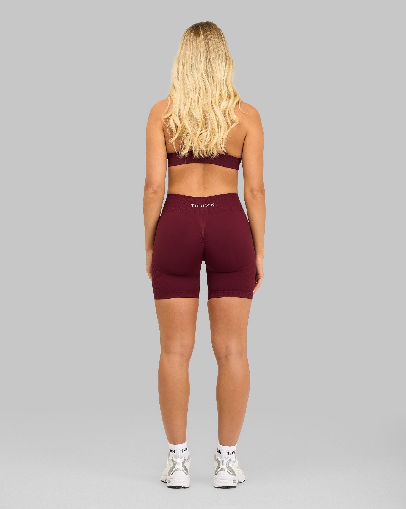 Elevate Ribbed Mid-Waisted Contour Shorts | Cranberry