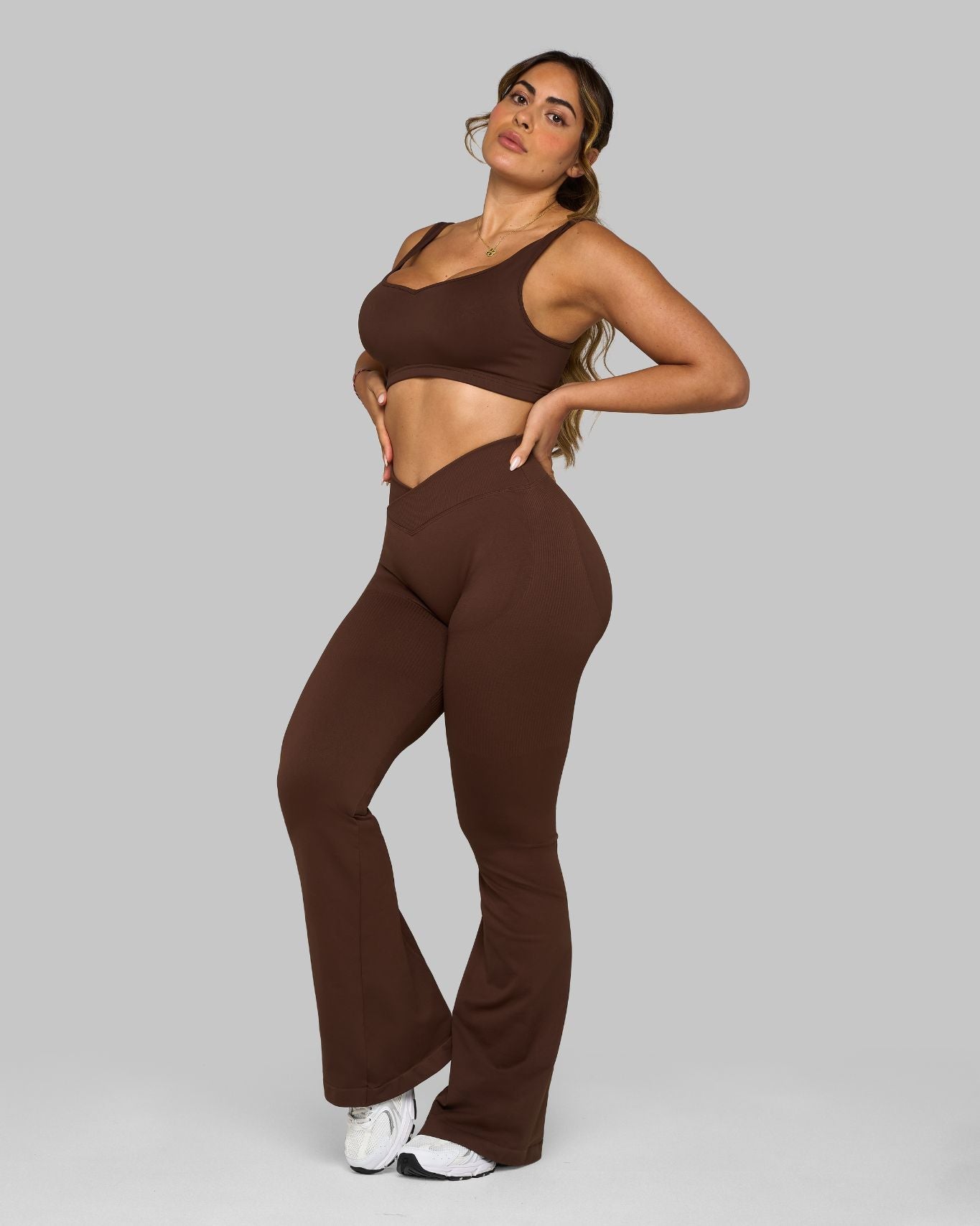 Elevate V-Waist Flared Legging | Bourbon Brown