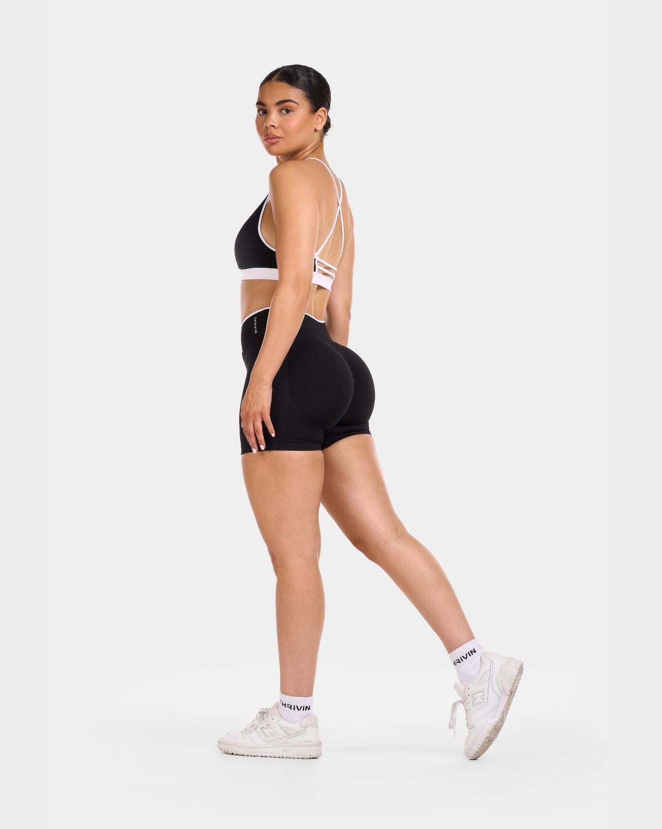 Rewind V-Edge Shorts | Black Noir