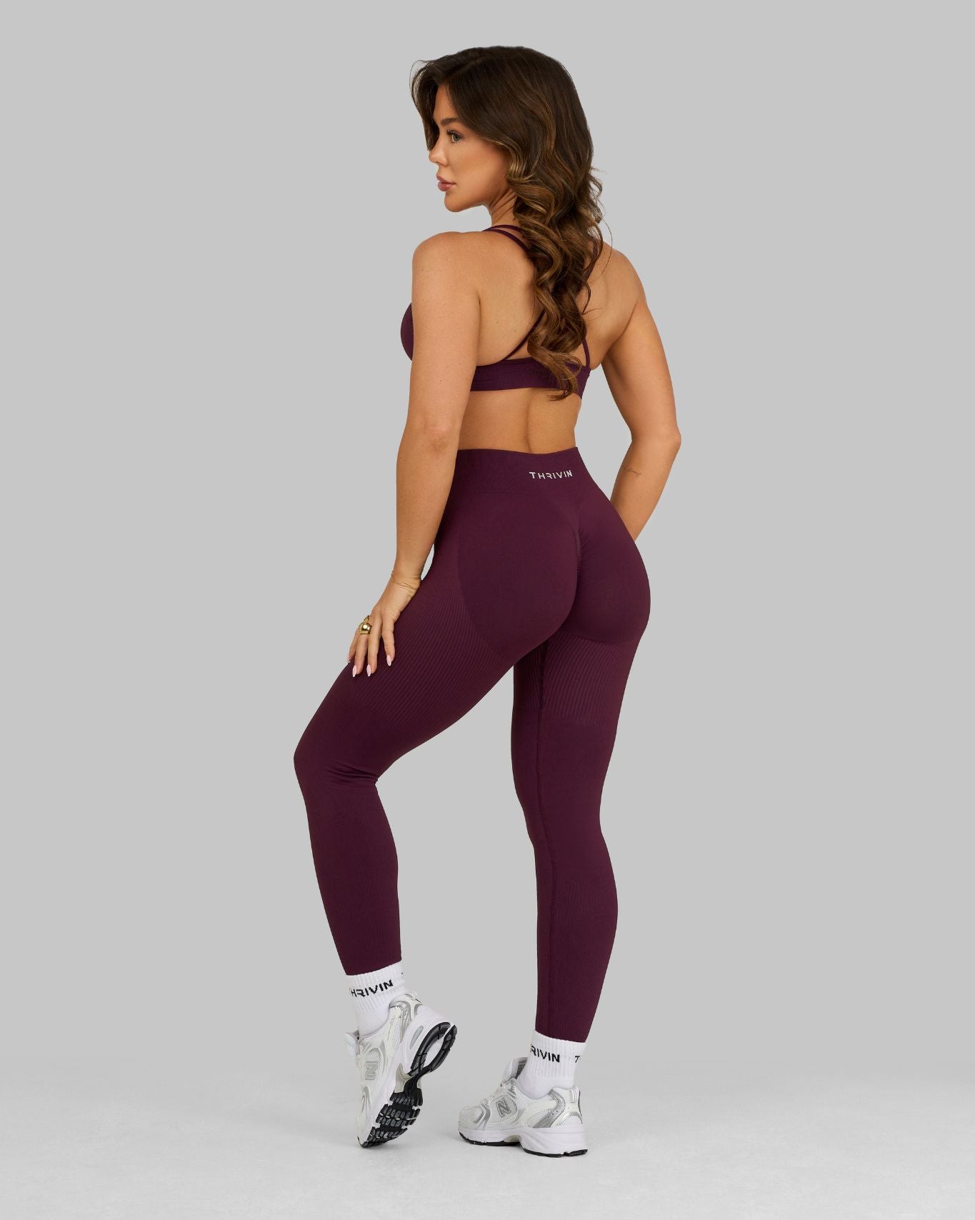 Elevate Ribbed Mid-Waisted Contour Leggings | Winter Plum