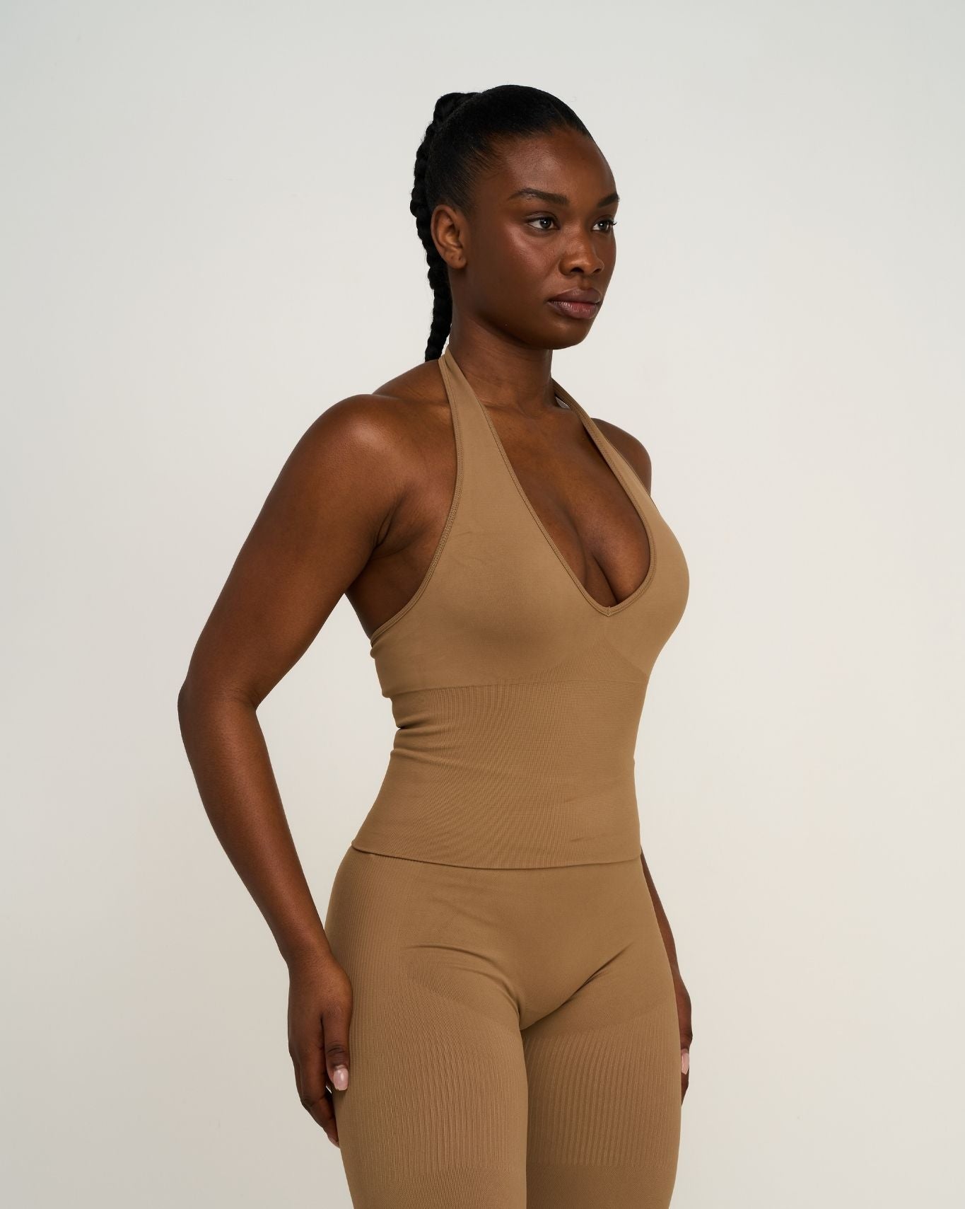Elevate™ Sculpting Seamless Halterneck Top | Toffee