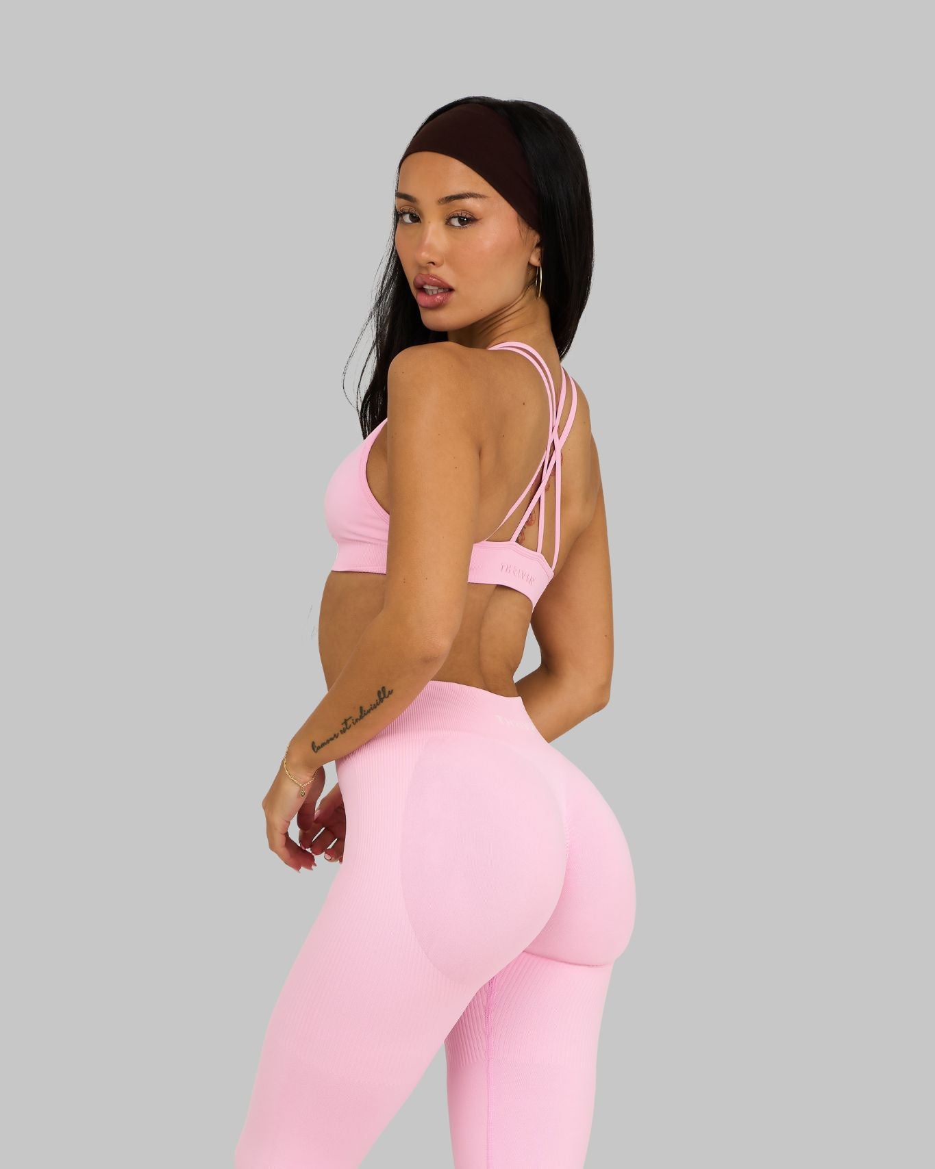 Elevate V-Neck Sculpt Seamless Bra | Candy Pink