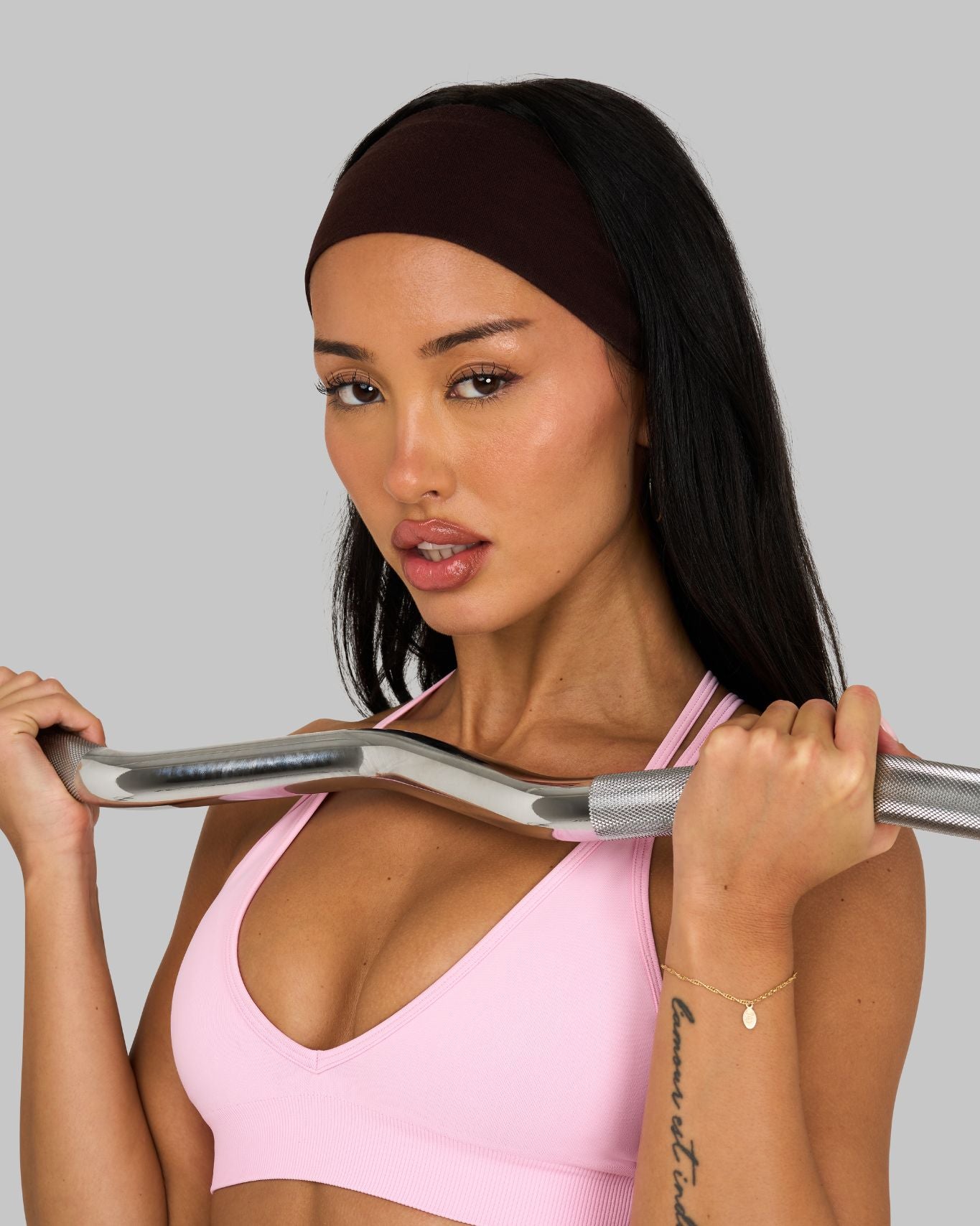 Elevate V-Neck Sculpt Seamless Bra | Candy Pink