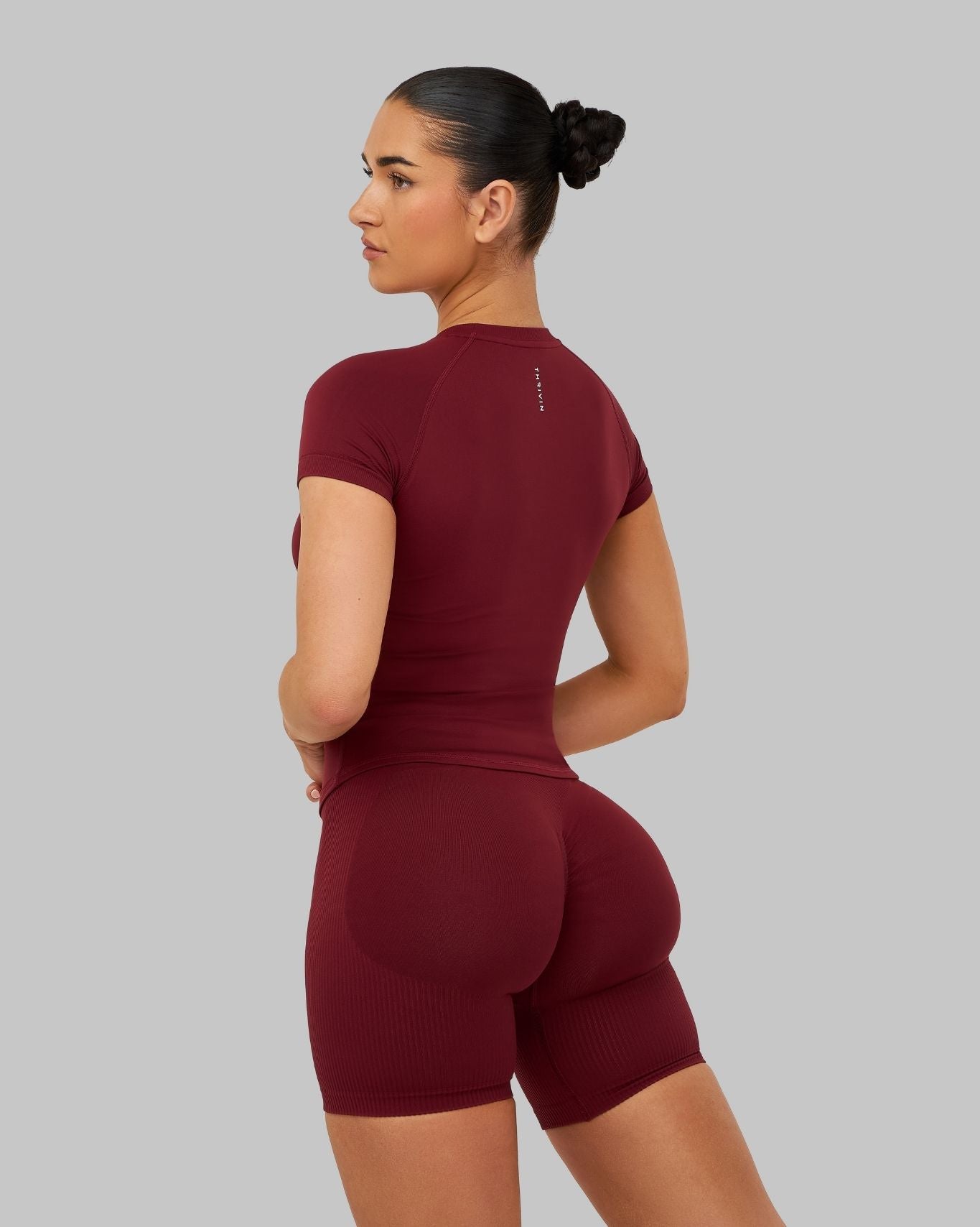 Elevate™ Compression T-shirt | Fine Wine