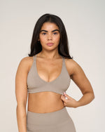 Elevate V-Neck Sculpt Seamless Bra | Latte