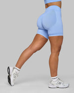 Elevate Ribbed Mid-Waisted Contour Shorts | Glacier