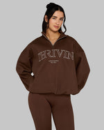 Bliss is 179cm and wears size XS.