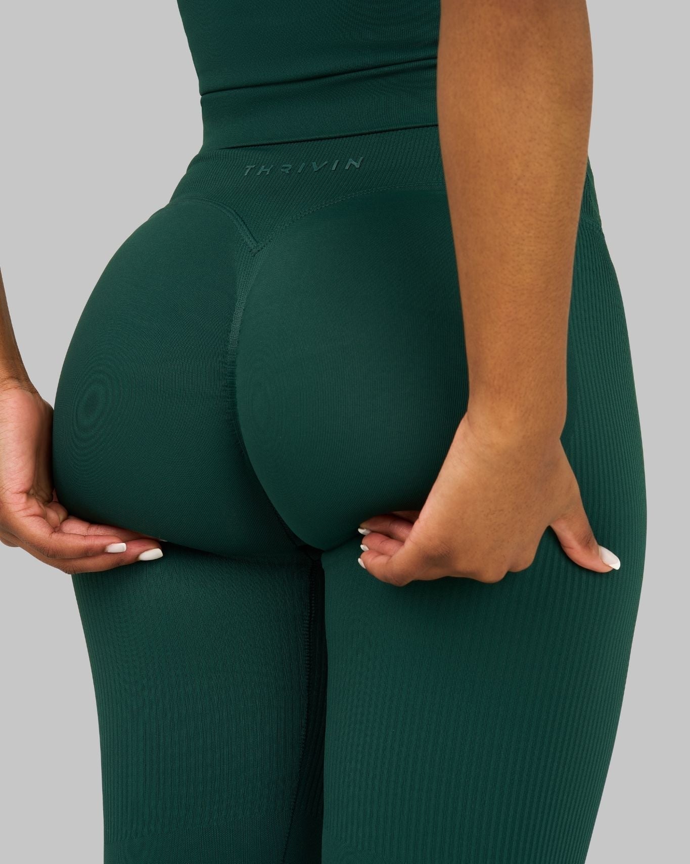 Elevate™ V-Waist Flared Leggings | Pine Green