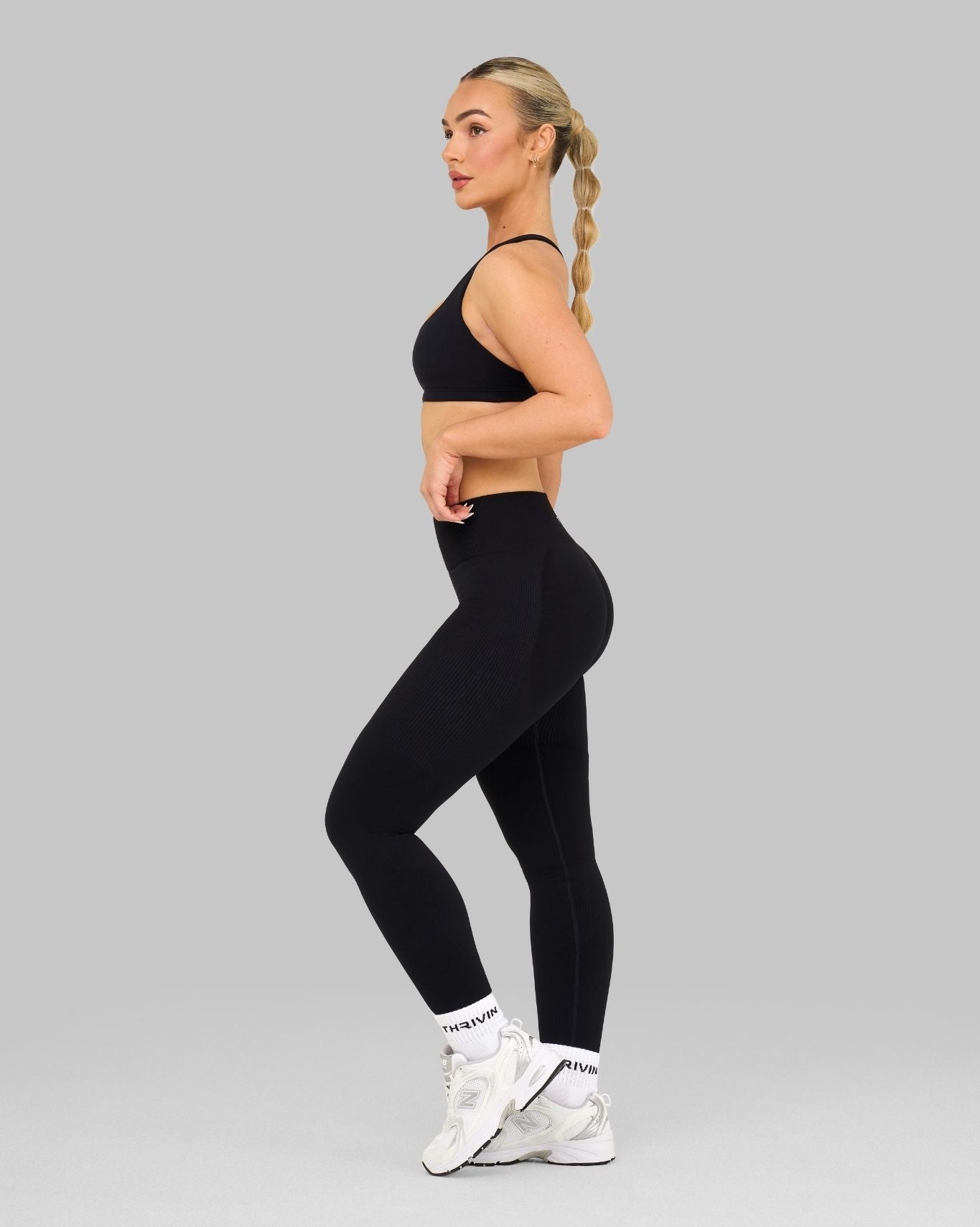 Elevate Ribbed High-Waisted Contour Leggings | Night Black