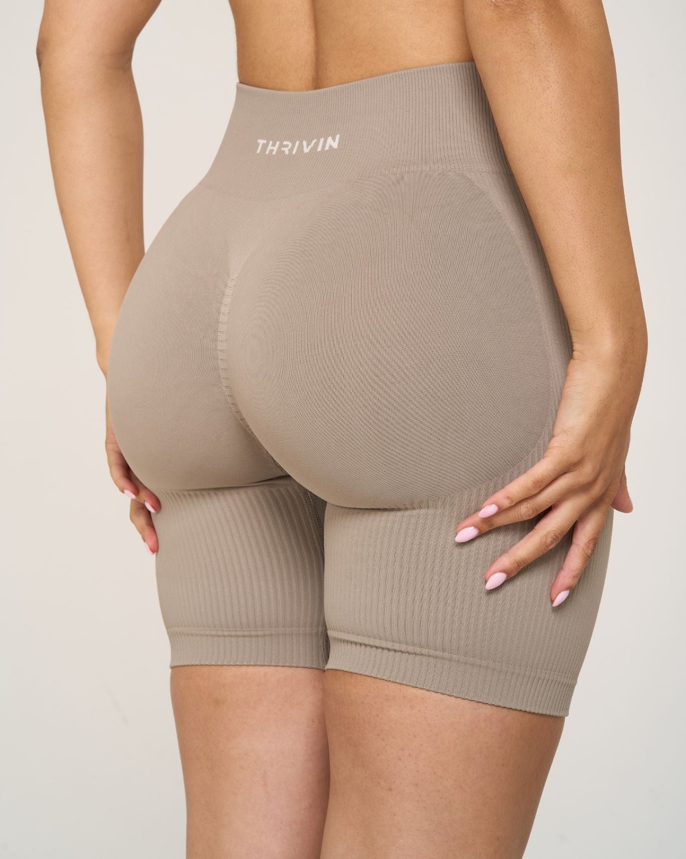 Elevate Ribbed Contour Shorts | Latte