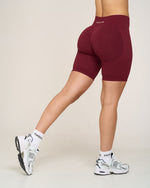 Elevate Ribbed Contour Shorts | Fine Wine