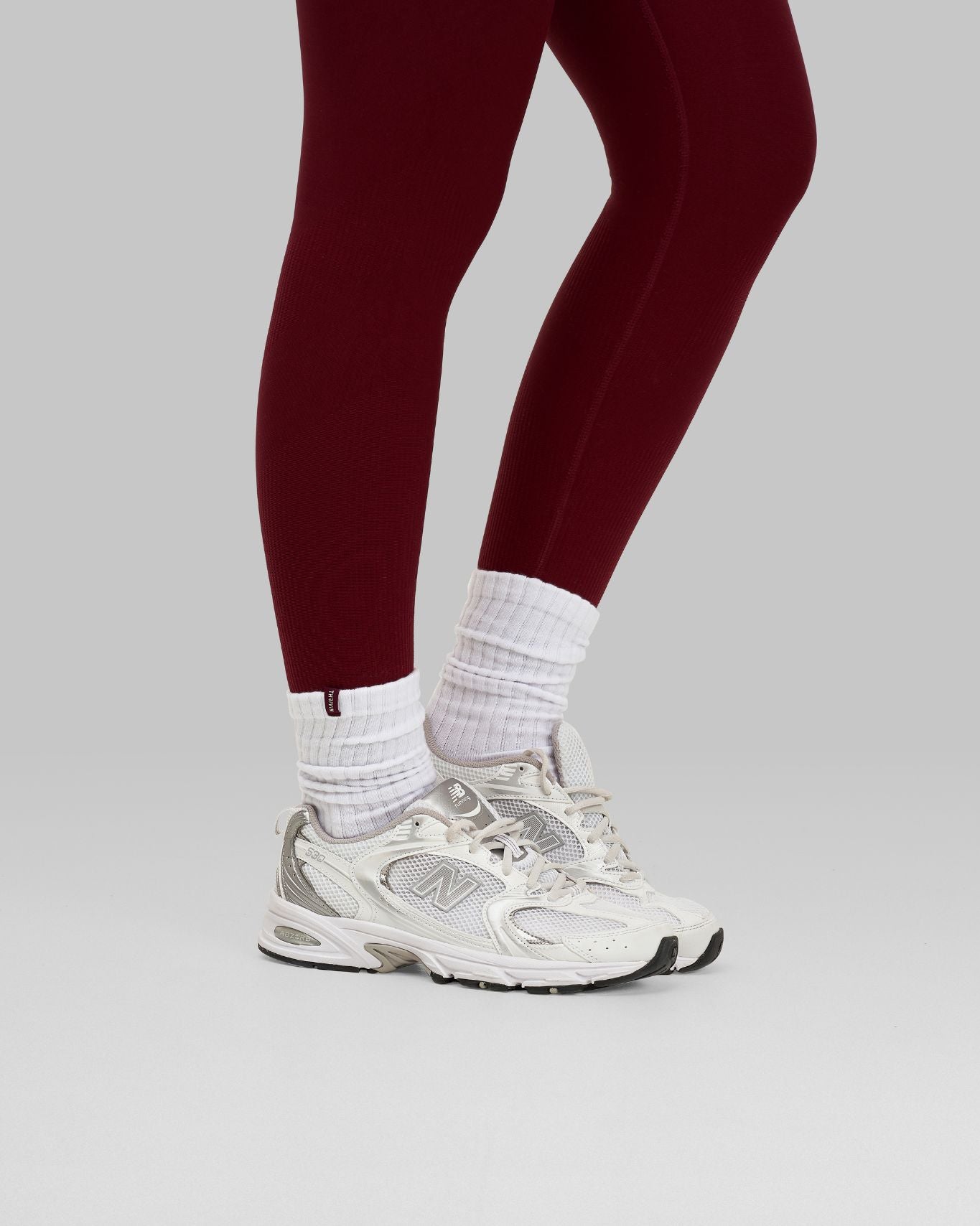 THRIVIN Ruffle Socks Long "White"