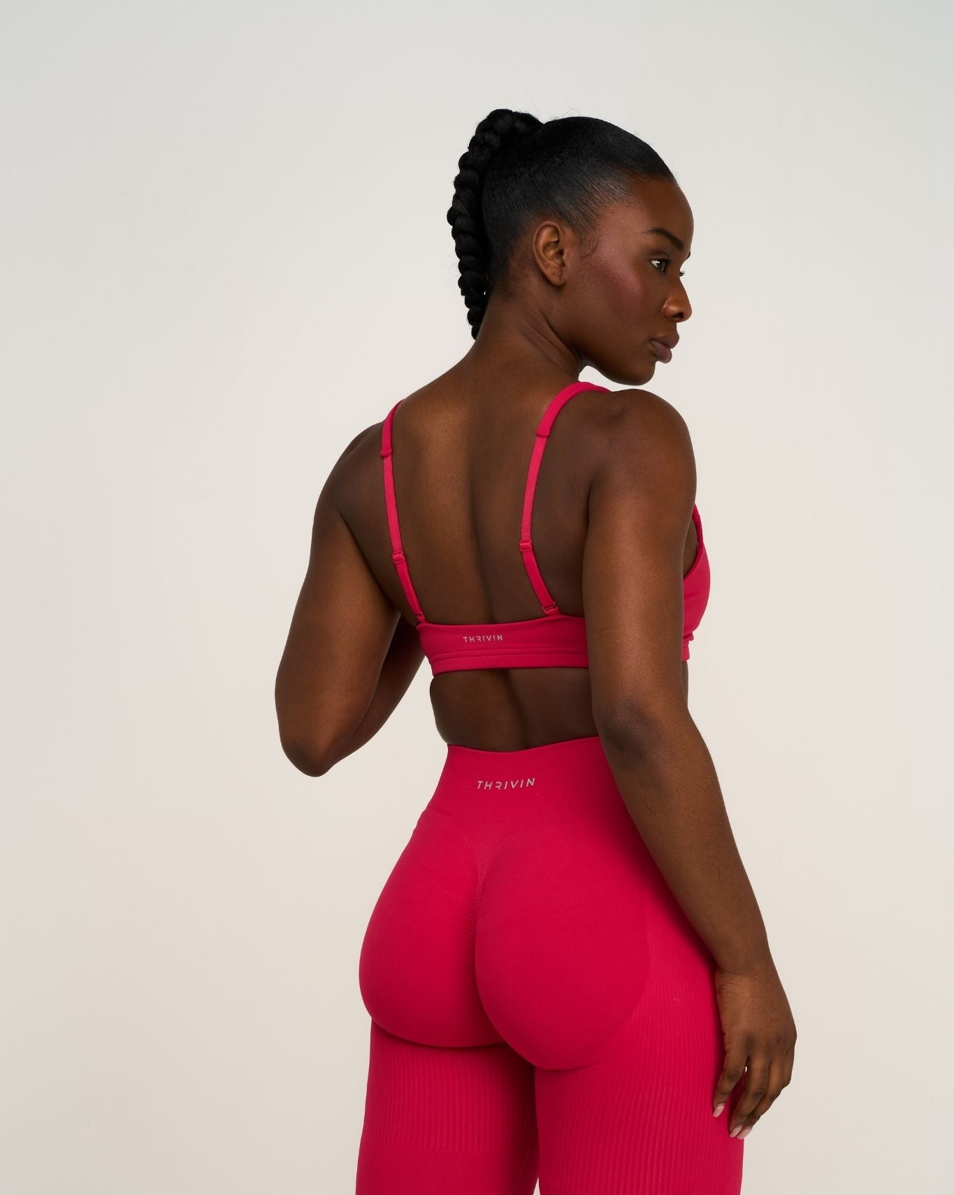 Elevate™ Sculpting Medium Impact Multiway Bra | Strawberry