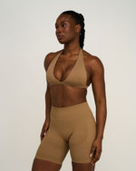 Elevate™ Sculpting Seamless V-Neck Halter Bra | Toffee