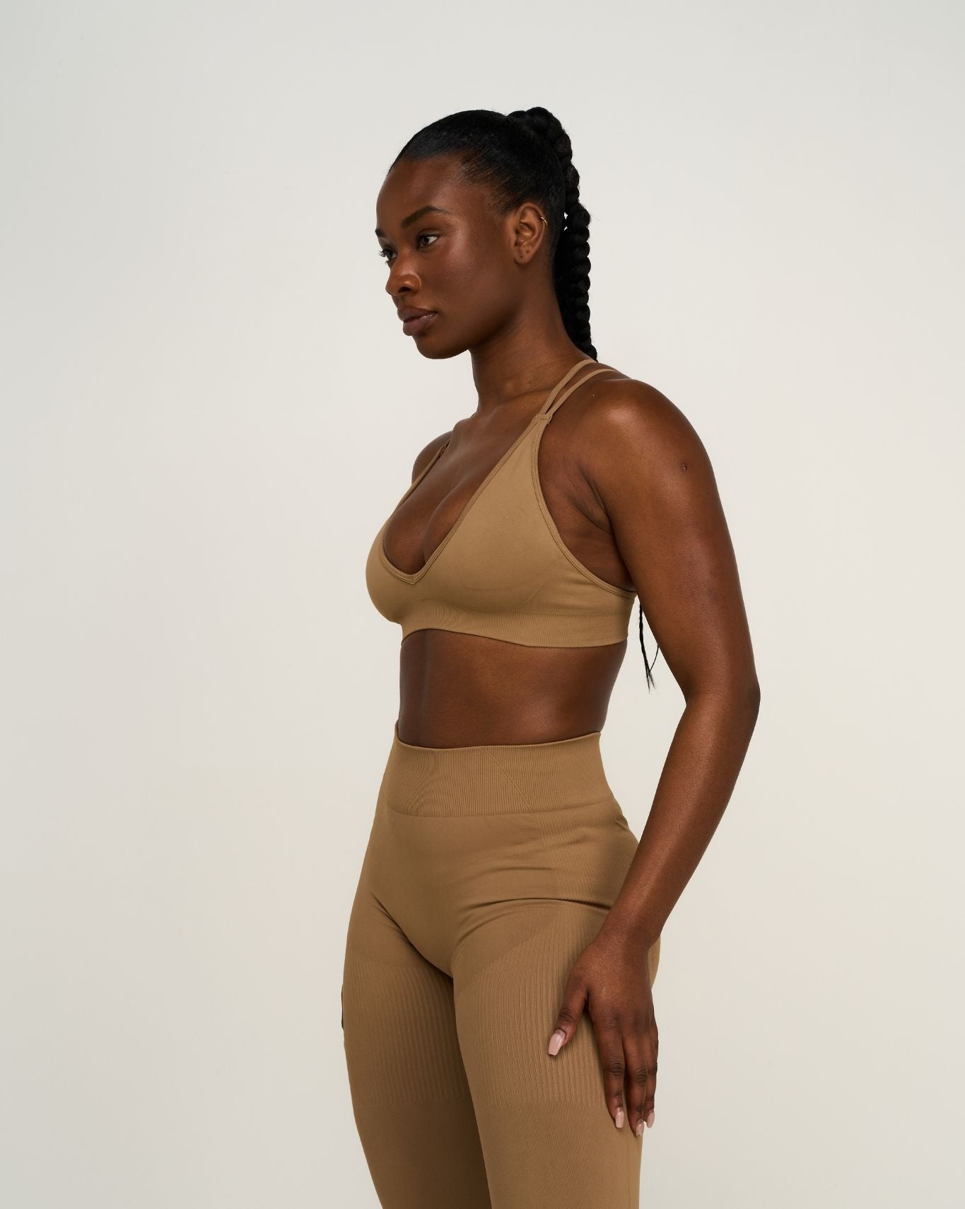 Elevate™ Sculpting Seamless High Apex Bra | Toffee