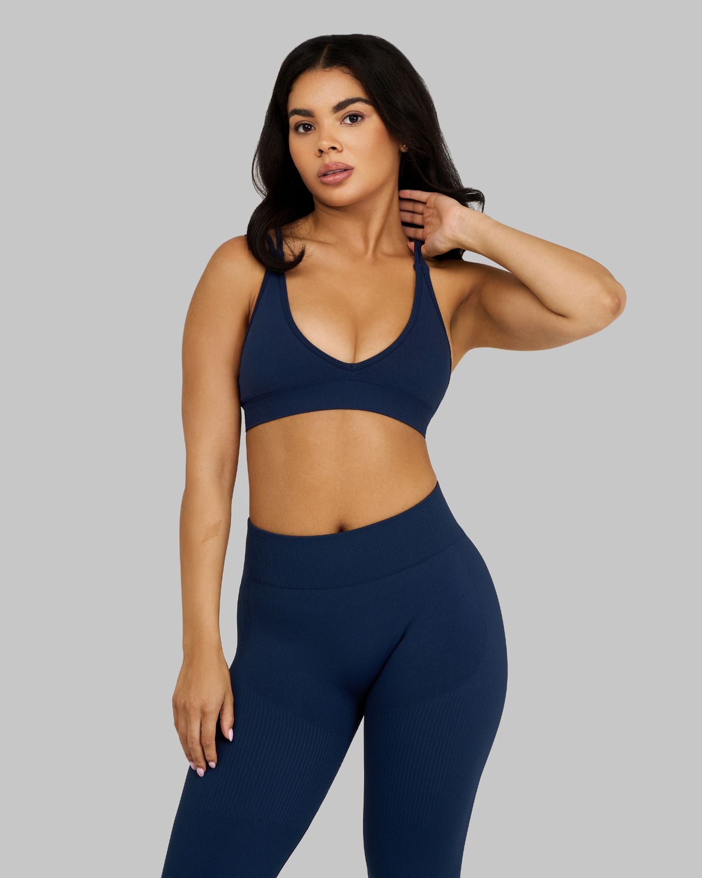 Elevate™ V-Neck Sculpt Seamless Bra | Midnight Navy