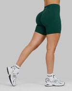 Elevate Ribbed Mid-Waisted Contour Shorts | Pine Green