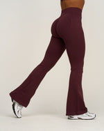 Elevate™ V-Waist Flared Leggings | Dark Mauve