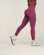 Elevate™ Ribbed Mid-Waisted Contour Leggings | Orchid Mauve