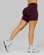 Elevate Ribbed Mid-Waisted Contour Shorts  | Winter Plum