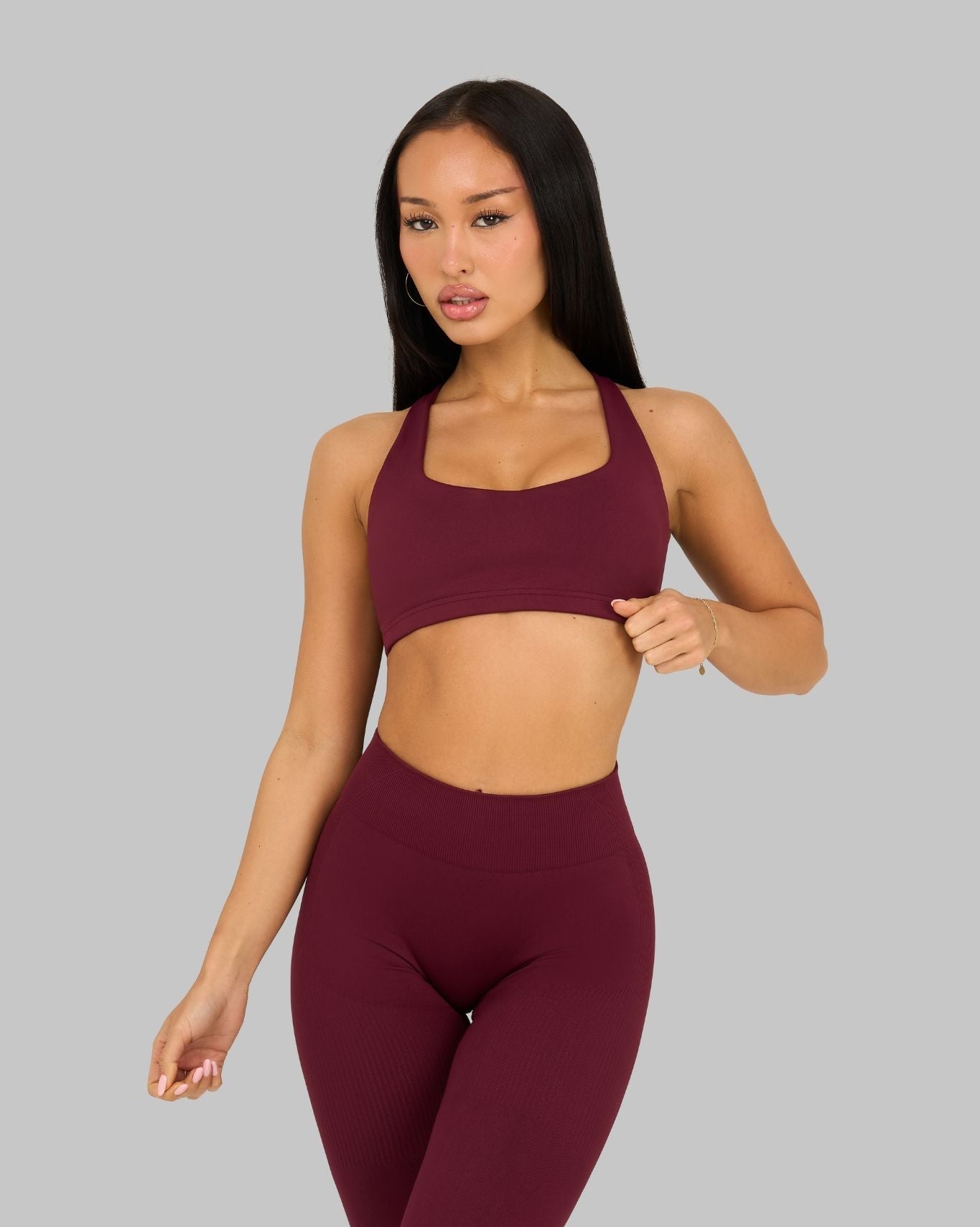 Elevate Medium Impact Bra | Cranberry